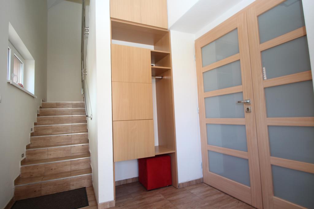 Villa Lienka Besenova Bagian luar foto
