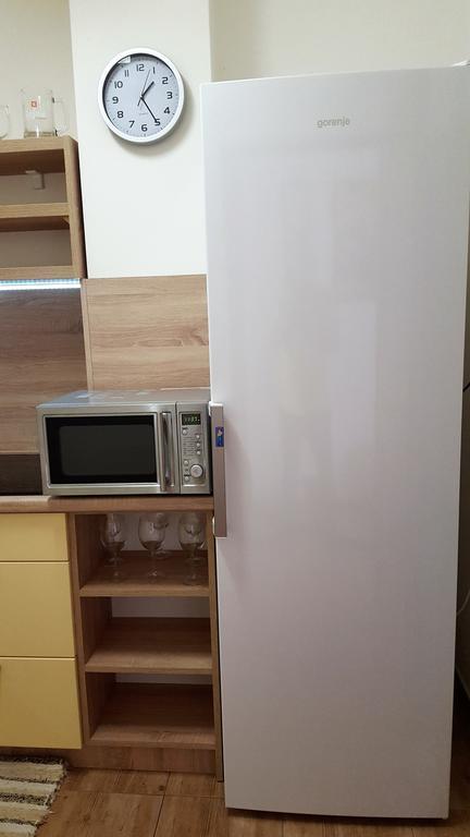 Villa Lienka Besenova Bagian luar foto